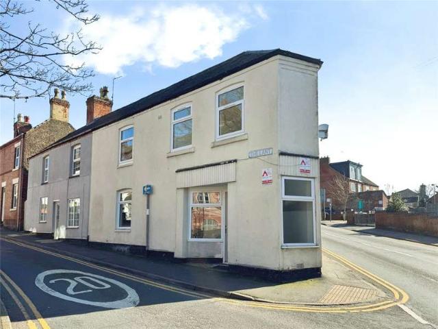 House for sale in Shepshed, Elmfield