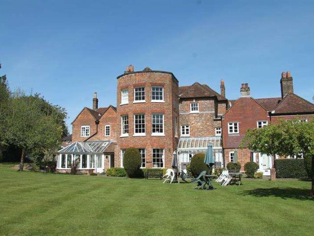 House for rent in Wickham, Hampshire
