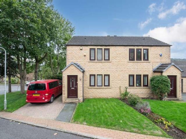 House for sale in Peas Acre, Bradford