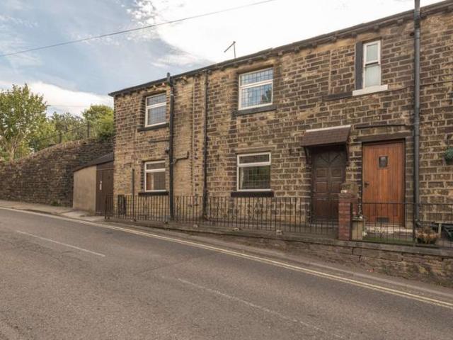 House for sale in Holme Valley, Honley