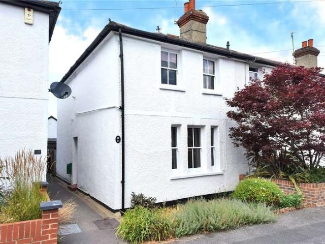 House for sale in Nork, Red Hill