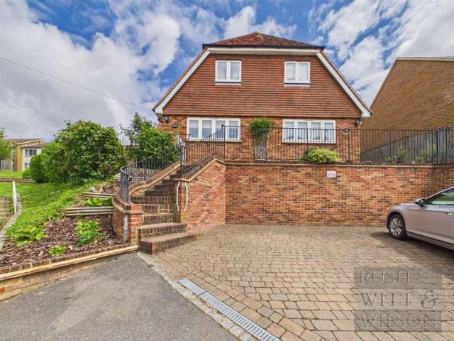 House for sale in Battle, Heathlands