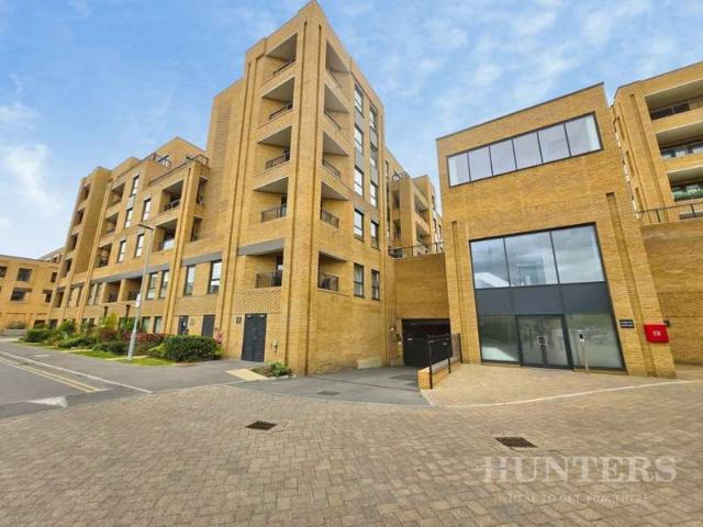 House for sale in Hackbridge, Greater London