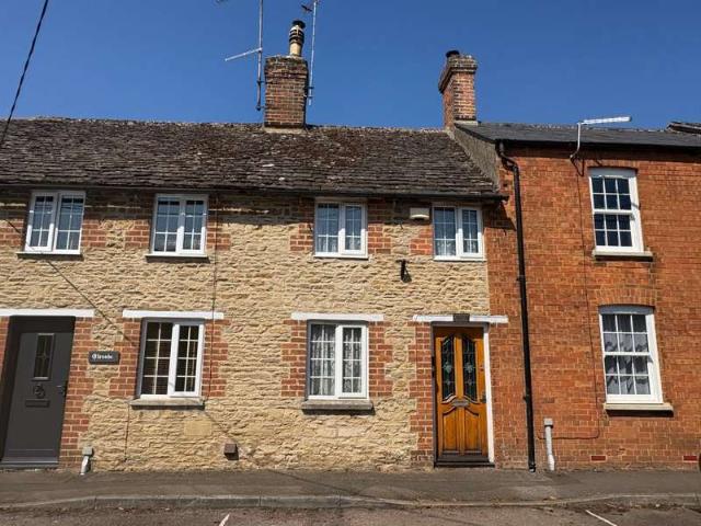 House for sale in Lechlade, Cotswold