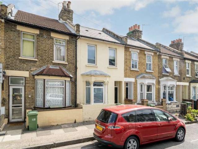 House for sale in London Borough of Newham, Greater London
