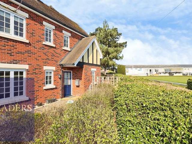 House for sale in Chipping Hill, Essex