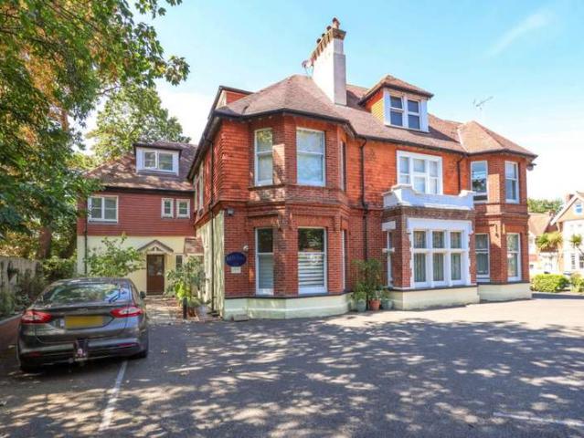 House for sale in Boscombe, Bournemouth