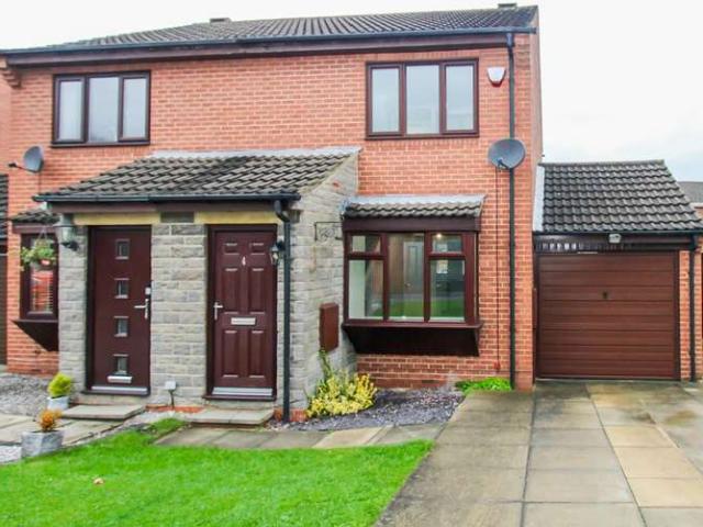 House for sale in Ossett, West Yorkshire