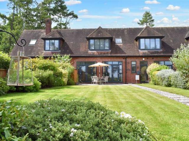 House for sale in Harvington, Wyre Forest