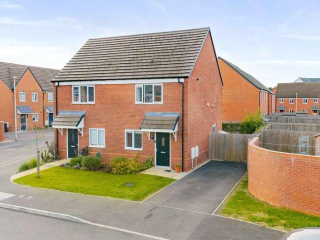 House for sale in Warwick Gates, Warwick