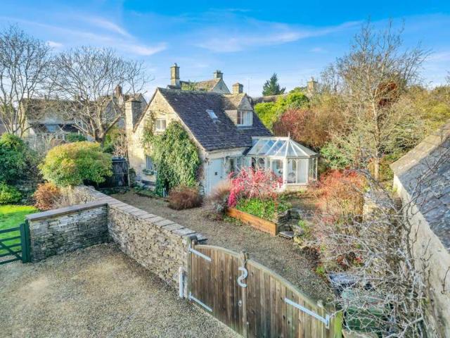 House for sale in Ablington, Cotswold