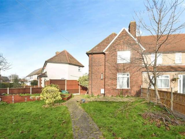 House for sale in London Borough of Barking and Dagenham, Greater London