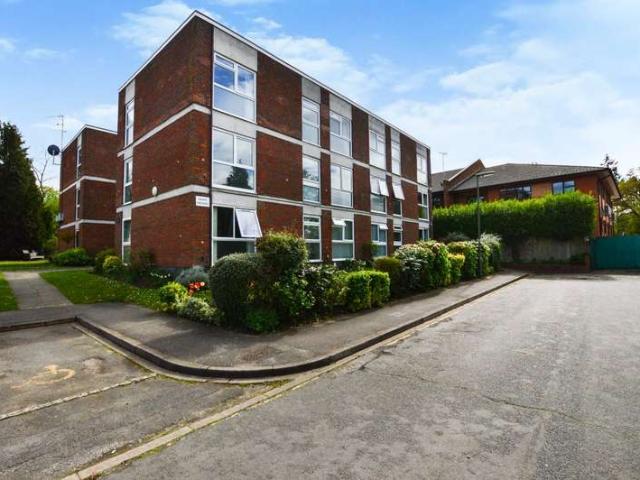 House for rent in Sheerwater, Woking