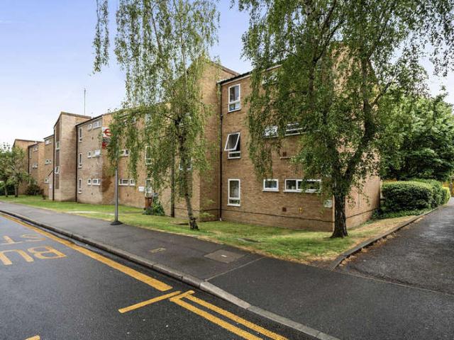 House for sale in Halfway Street, Greater London