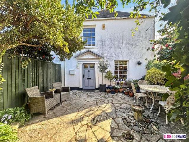 House for sale in Watergate, Devon