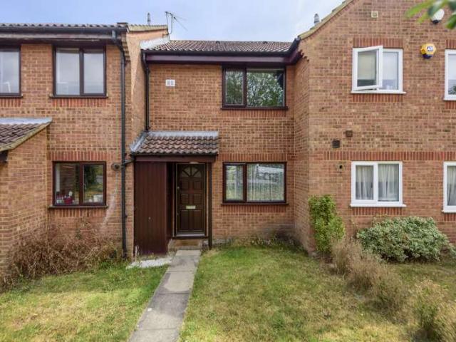 House for sale in Batchworth, Hertfordshire