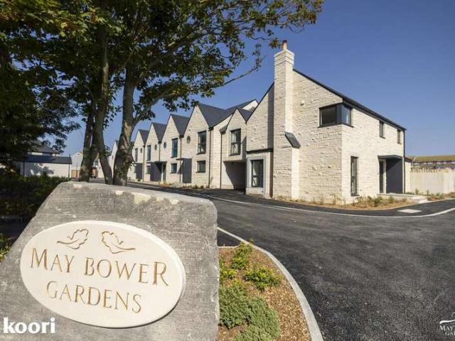 House for sale in Southwell, East Dorset