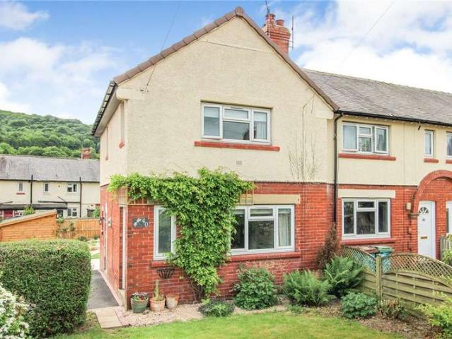 House for sale in West Chevin, Guiseley
