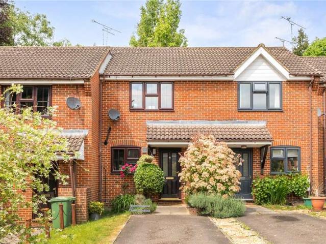 House for sale in Fole, Surrey
