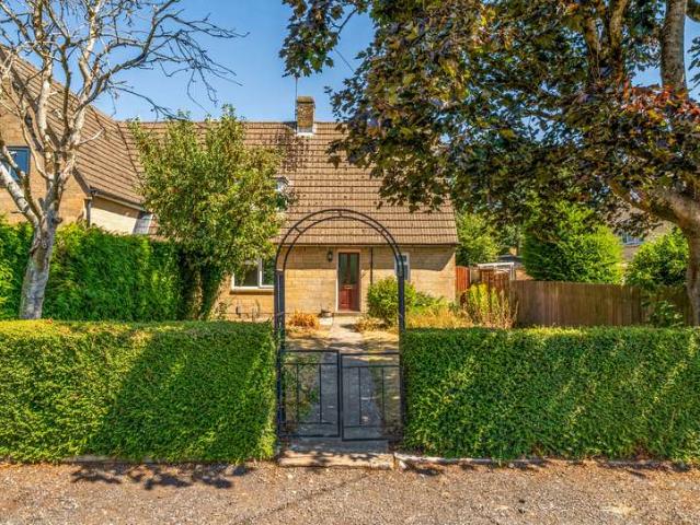 House for sale in Bisley, School House