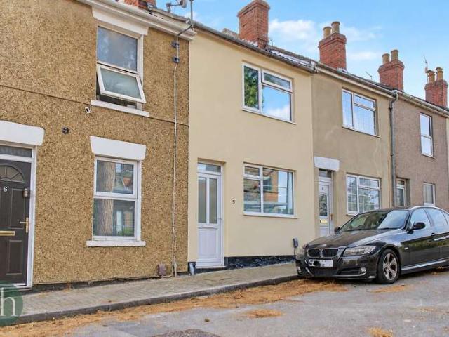 House for sale in Old Town, Swindon