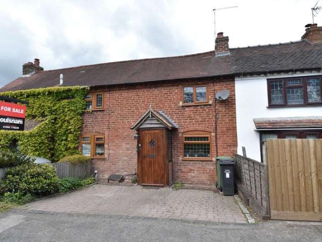 House for sale in Dodderhill, Crookhill