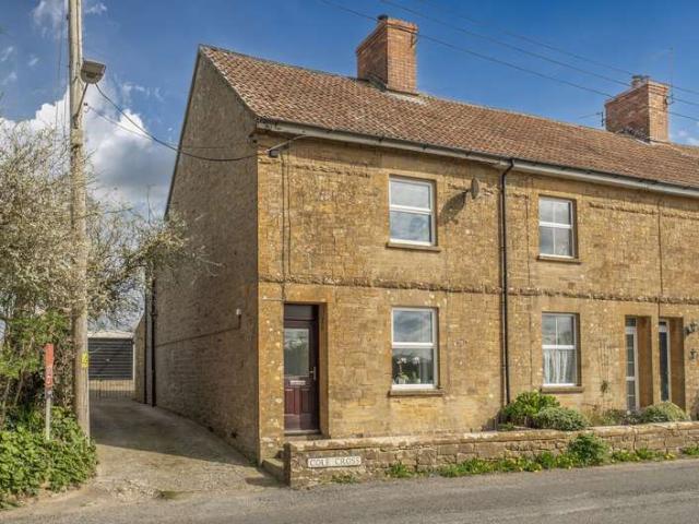 House for sale in Tintinhull, Somerset