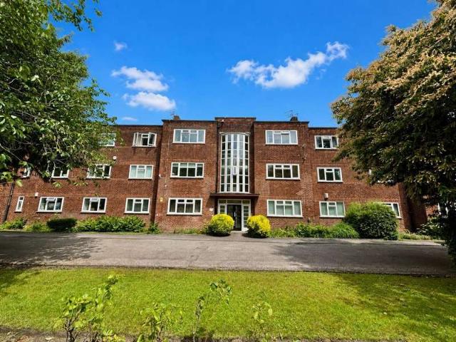 Flat for sale in Georgia, Greater Manchester