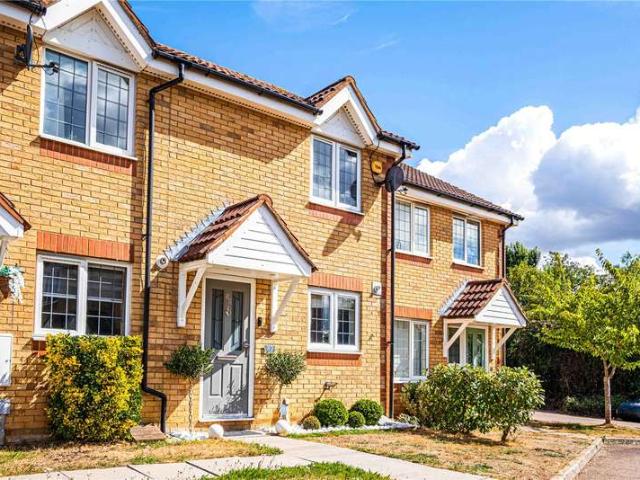 House for sale in Pouchen End, Hertfordshire