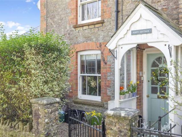 House for sale in Milborne Port, Henstridge