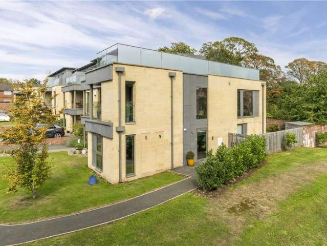 House for sale in Weetwood, West Yorkshire