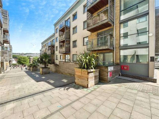 House for sale in Round Hill, Brighton & Hove