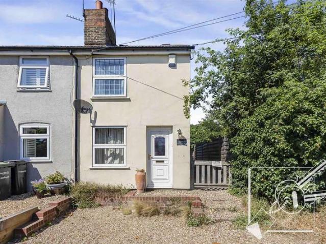House for sale in Church Street, Gravesham