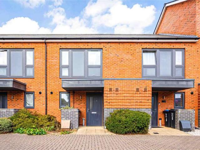 House for sale in Bourne End, Pouchen End