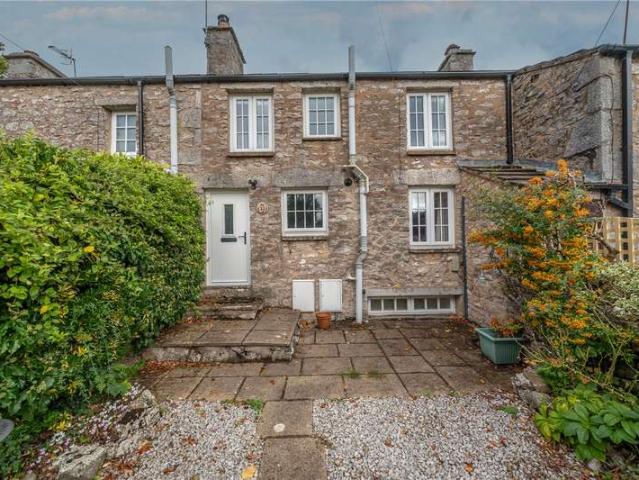 House for sale in Silverdale, Bare