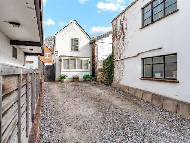 House for sale in Ongar, Epping