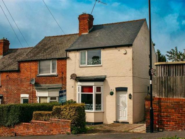 House for sale in Moscar Cottages, South Yorkshire