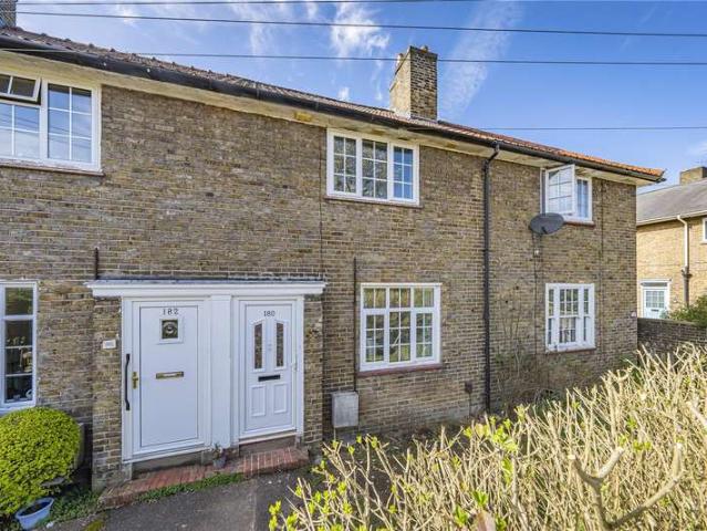 House for sale in Roehampton, Greater London