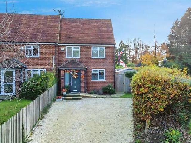 House for sale in Berrick Salome, Oxfordshire
