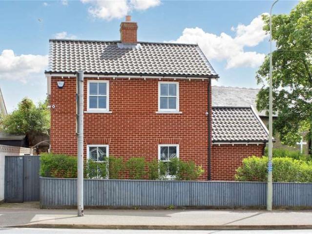 House for sale in Eastbridge, Suffolk