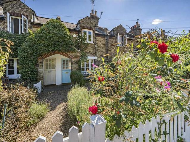 House for sale in Putney, Greater London