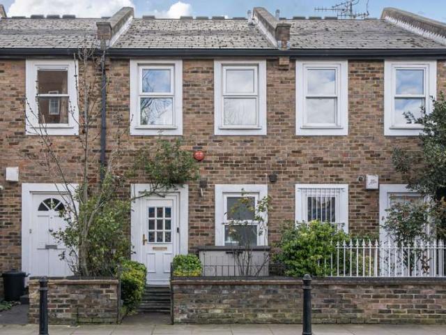House for sale in Hammersmith, Greater London