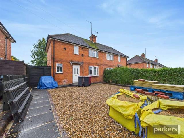 House for sale in Whitley Wood, Reading