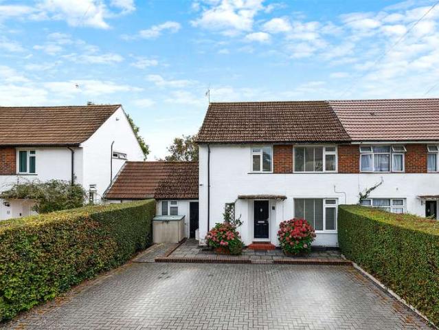 House for sale in Reigate, Reigate and Banstead