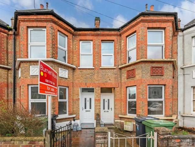 House for sale in London Borough of Lewisham, Greater London