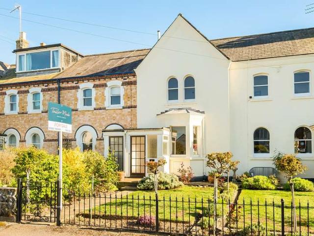House for sale in Sandbanks, Poole