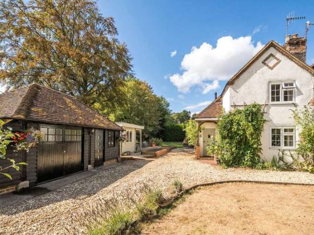 House for sale in Lords Hill Common, Waverley