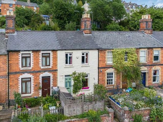 House for sale in Bowbridge, Stroud