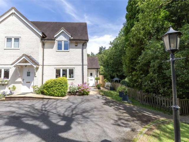 House for sale in Bolton Low Houses, Hampshire