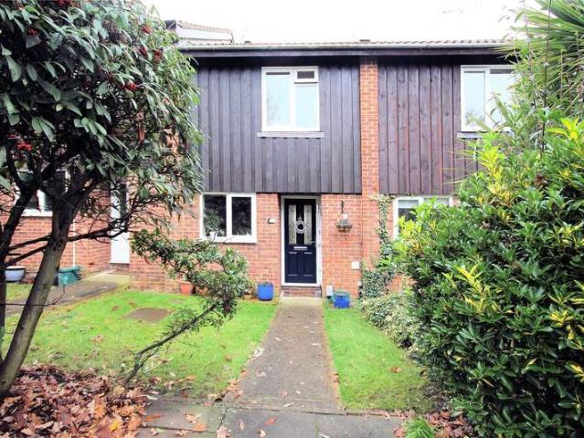 House for sale in Horsell, Woking